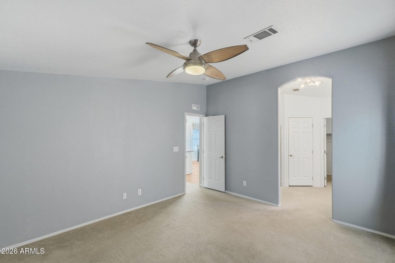 3301 S Goldfield #1015