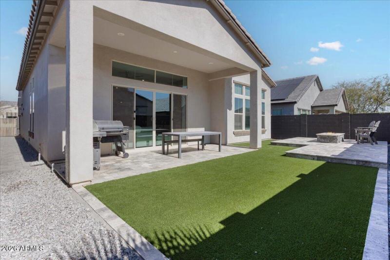 Covered Patio & Yard