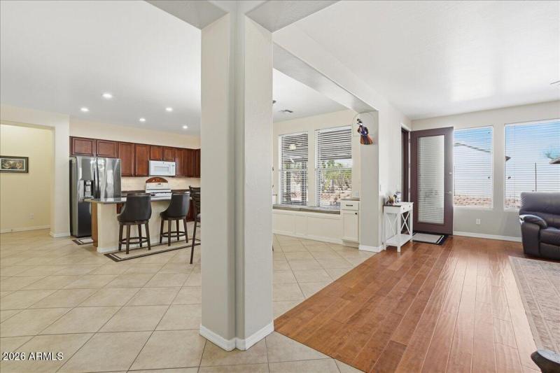 10-454 E Quail Dr_RedHogMedia