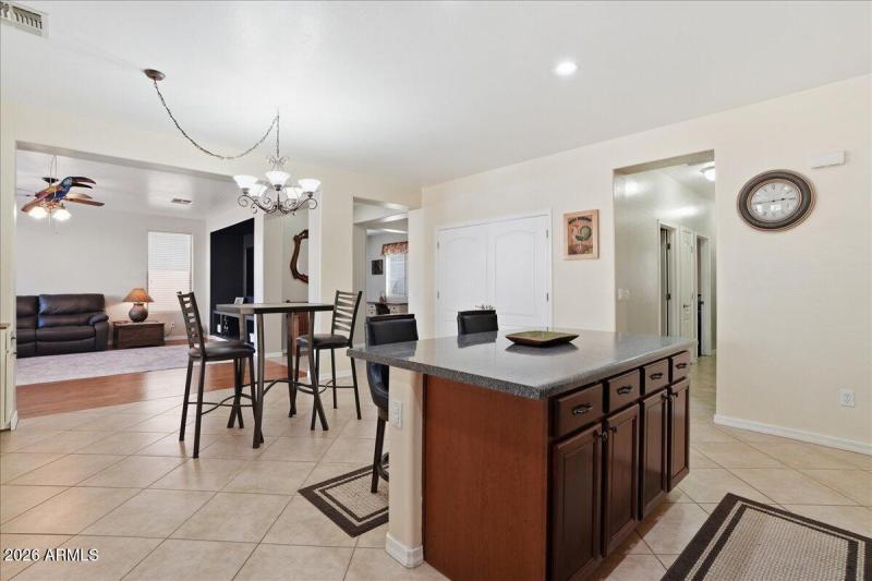 16-454 E Quail Dr_RedHogMedia