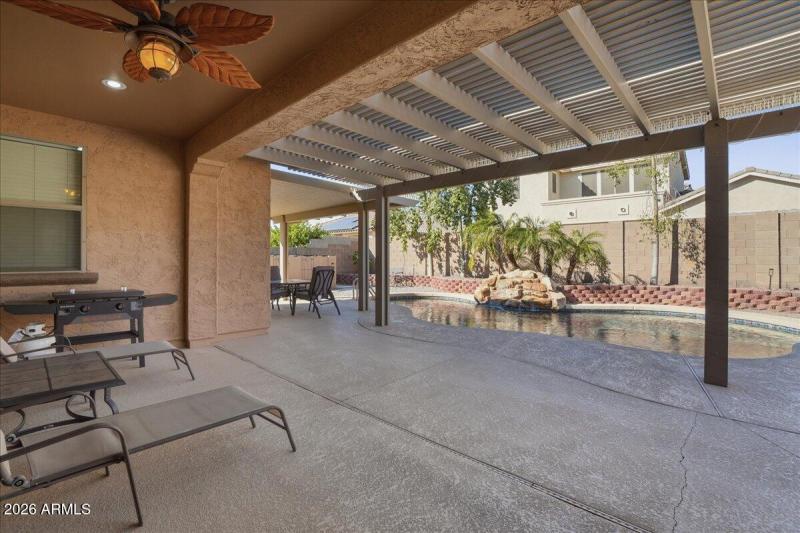 33-454 E Quail Dr_RedHogMedia