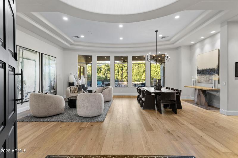 8832 E Wethersfield Rd-13