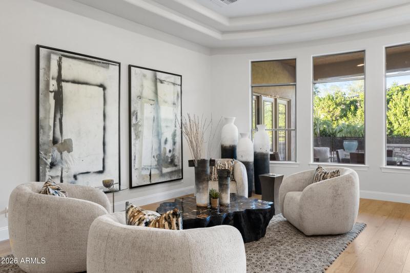 8832 E Wethersfield Rd-16