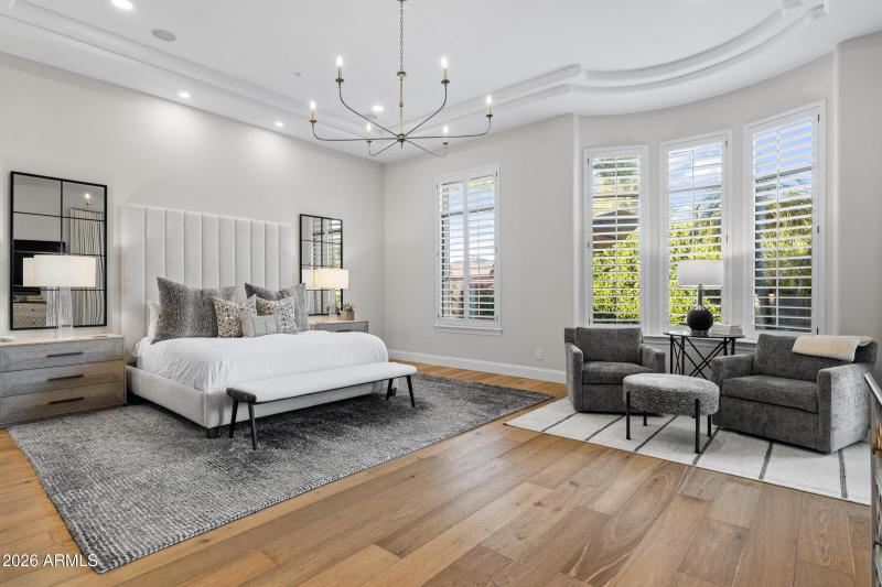 8832 E Wethersfield Rd-23