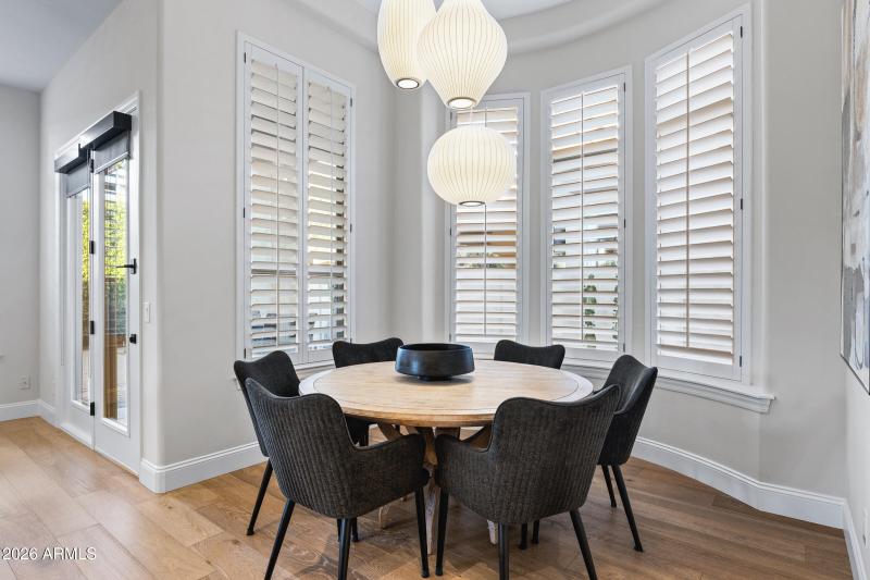 8832 E Wethersfield Rd-46