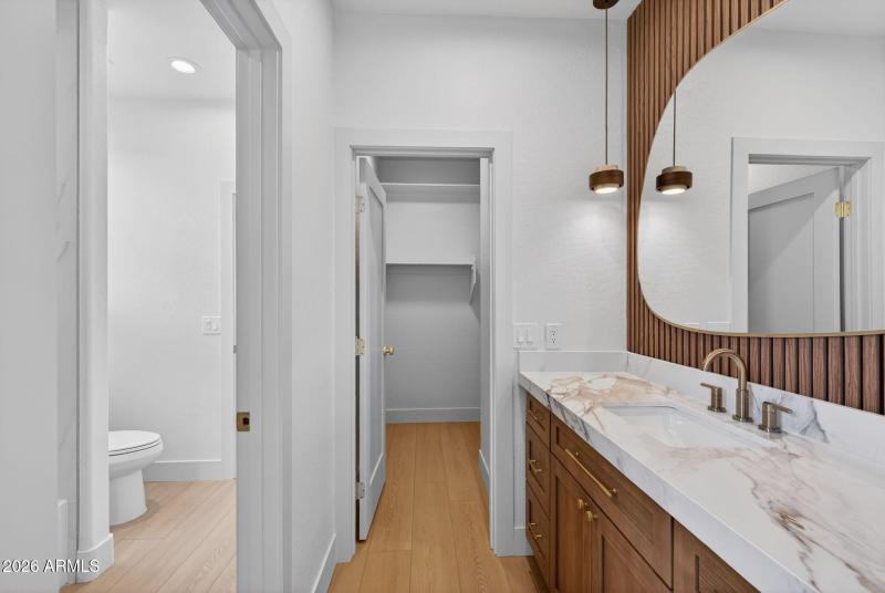 47-web-or-mls-DSC00780