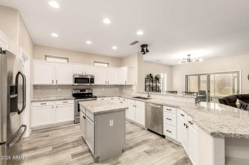 04 - Desert Blossom 16779