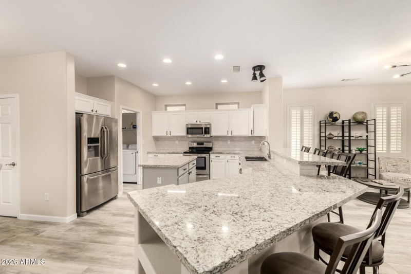 05 - Desert Blossom 16779