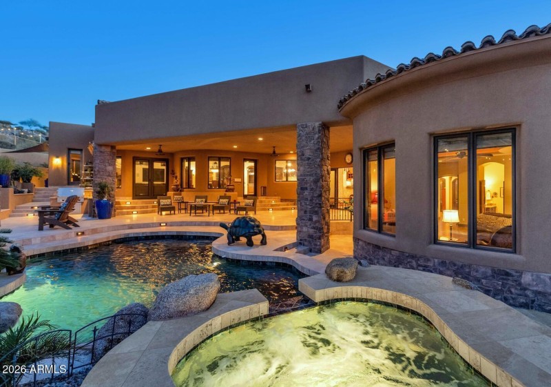 Covered Outdoor Living