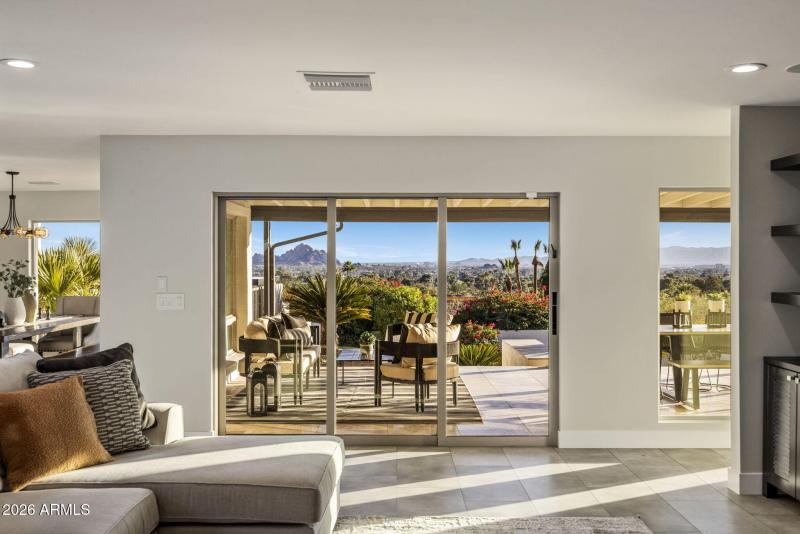 Family Room to Covered Patio