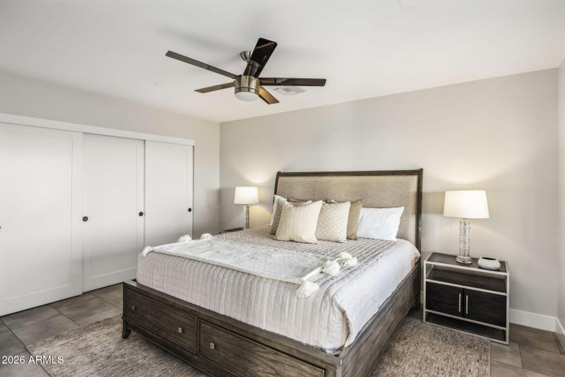 Guest Bedroom 2 (en-suite)