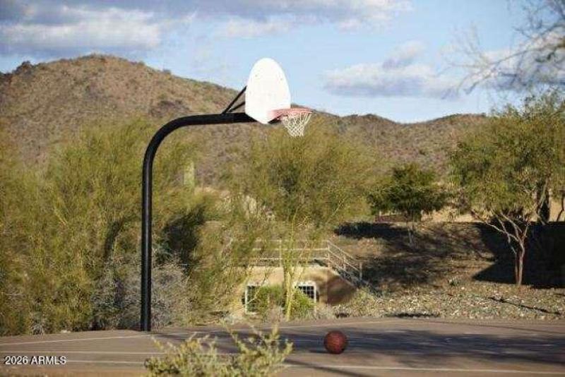 Fireside Basketbnall court