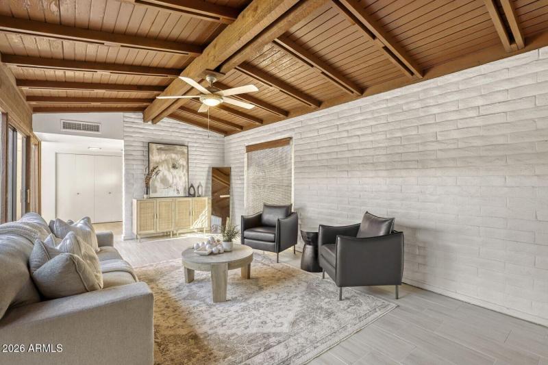 2308 E Lamar Rd - Web Quality - 017 - 14