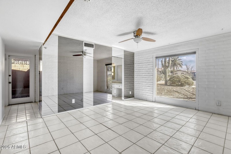 2308 E Lamar Rd - Web Quality - 019 - 16