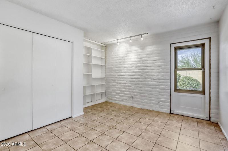 2308 E Lamar Rd - Web Quality - 024 - 21