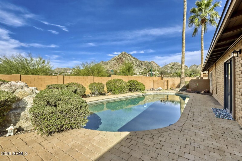 2308 E Lamar Rd - Web Quality - 028 - 25