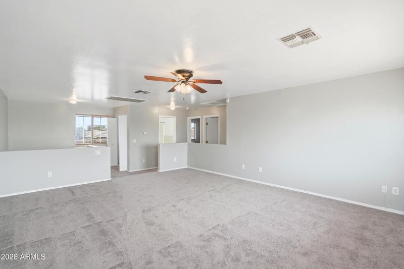 Large secondary living space