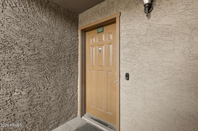 151 E Broadway Rd Apt 102-4