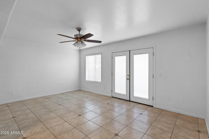 151 E Broadway Rd Apt 102-6