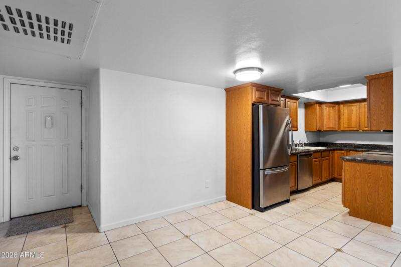 151 E Broadway Rd Apt 102-8