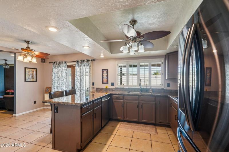 19-web-or-mls-E Harmont Dr-S1102-019