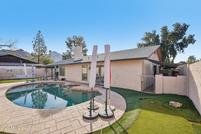 42-web-or-mls-E Harmont Dr-S1102-042