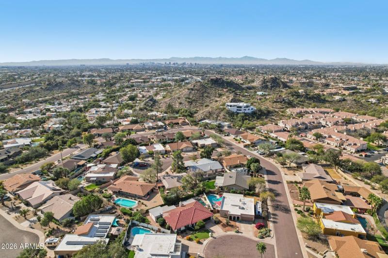 58-web-or-mls-E Harmont Dr-S1102-058