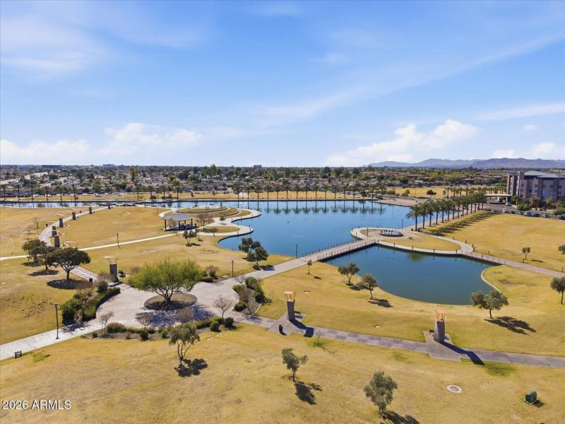 Walking distance to Riverview Park