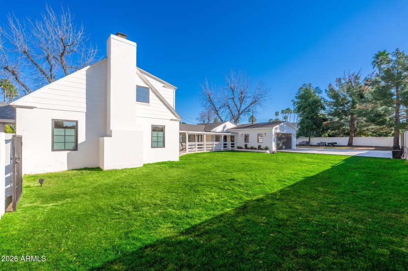 3401 N 25th St, 02-09 - 11