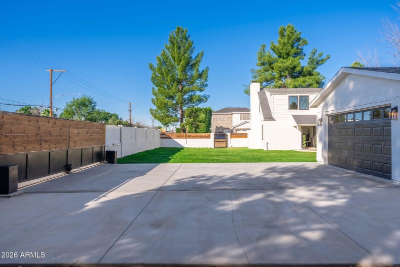 3401 N 25th St, 02-09 - 14