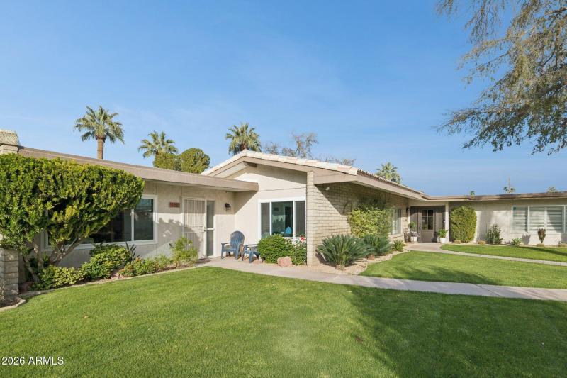 7-web-or-mls-4800-n-68th-st-162