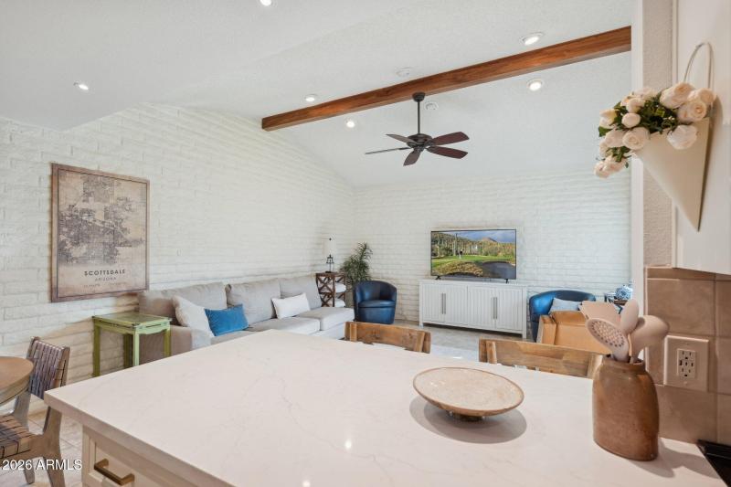 16-web-or-mls-4800-n-68th-st-162