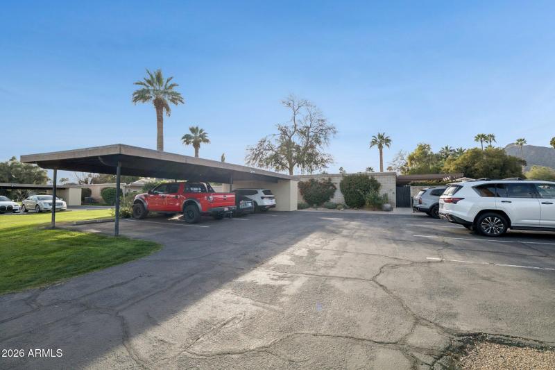 40-web-or-mls-4800-n-68th-st-162