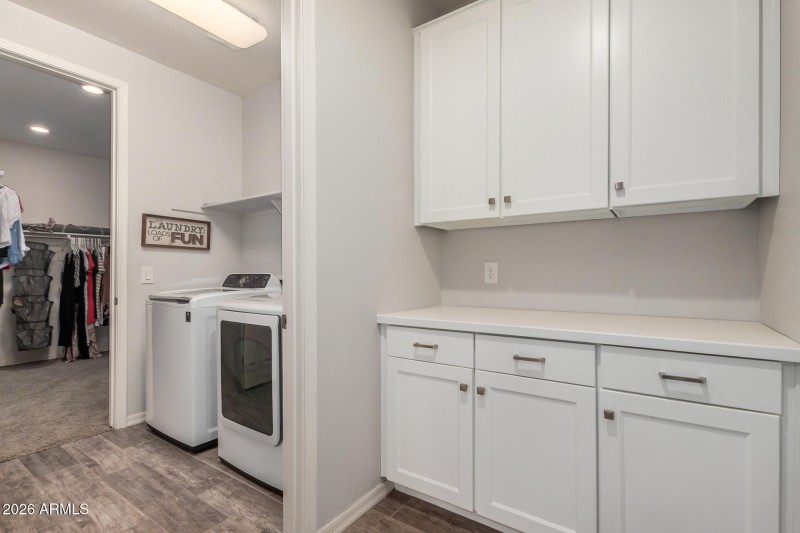 Laundry/Storage/Hall