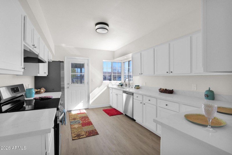 5-web-or-mls-P1482260