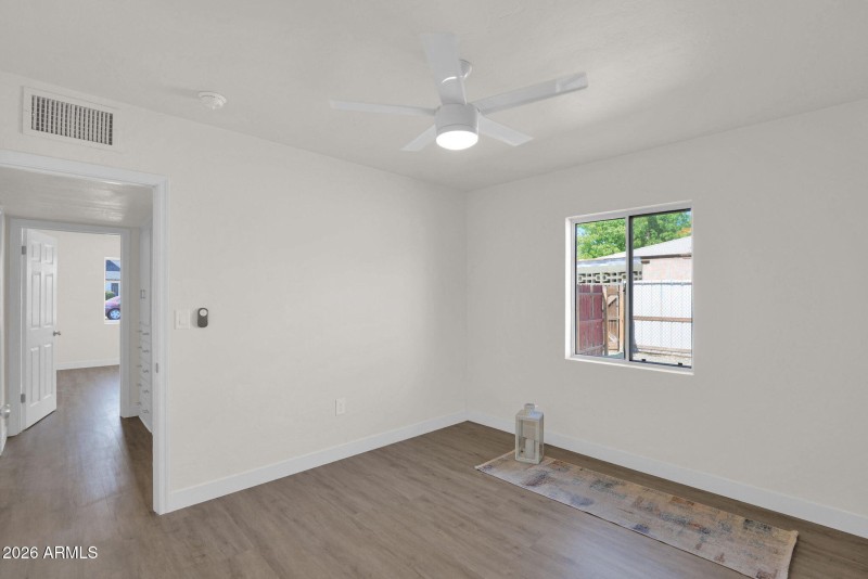 13-web-or-mls-P1482283