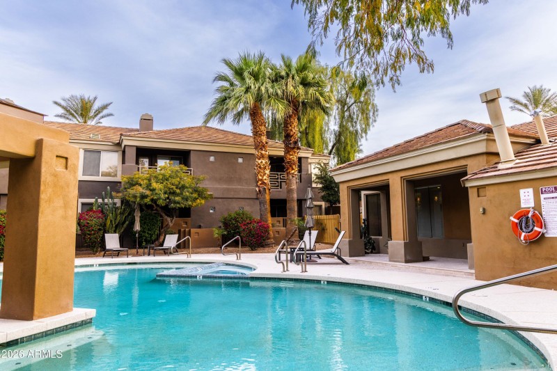 McMenamin Condo Clubhouse - Photos_McMen