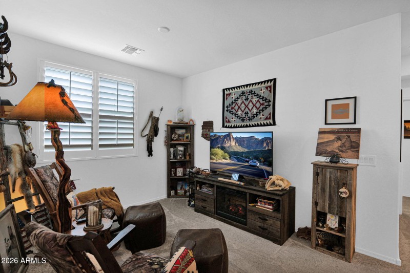 1917 Hampton 111 - 19Loft