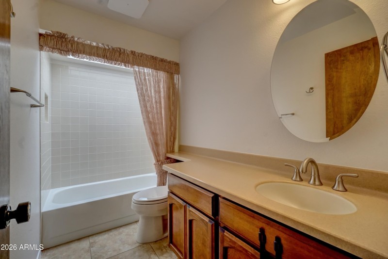 15 - Hallway Bathroom