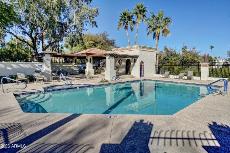 29 - HOA Community Pool-Spa