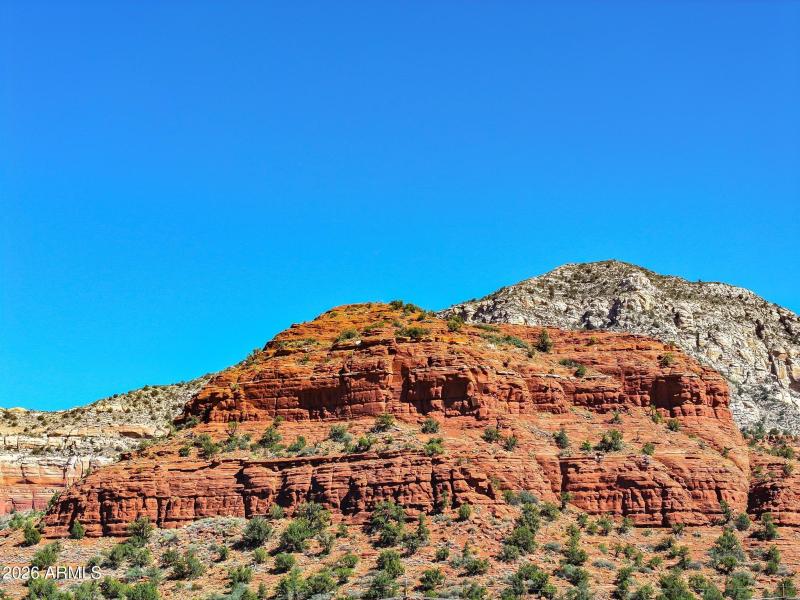 Little Sugarloaf and Thunder Mountain