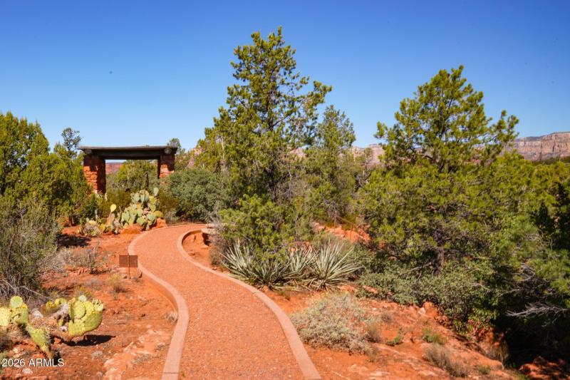 Thunder Mountain Preserve Pathway