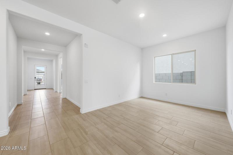 PHX_Miravida_Lot 1038_Imperial_14849_Din