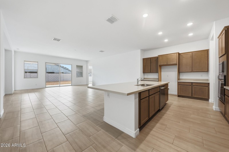 PHX_Miravida_Lot 1038_Imperial_14849_Kit