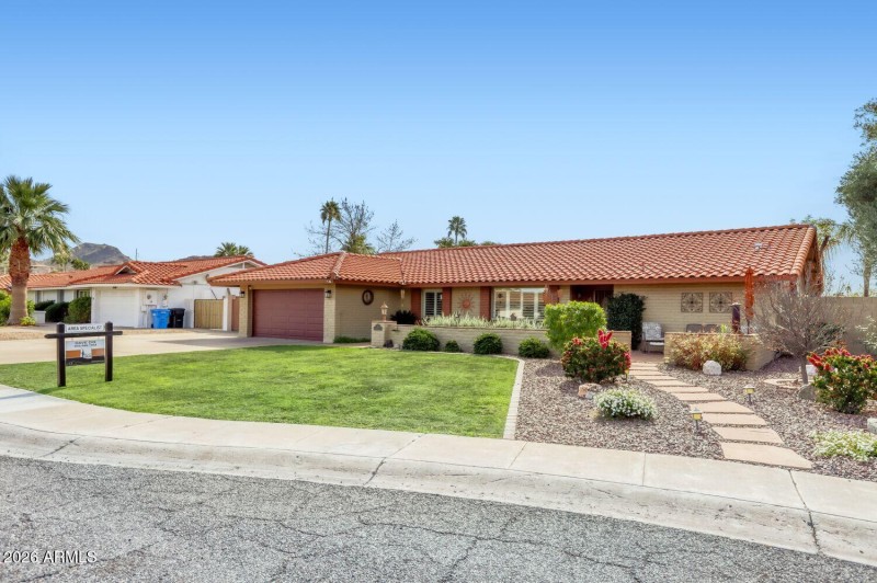 315 E. Marconi Ave - Web Quality - 004 -