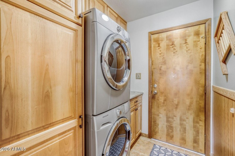 315 E. Marconi Ave - Web Quality - 024 -