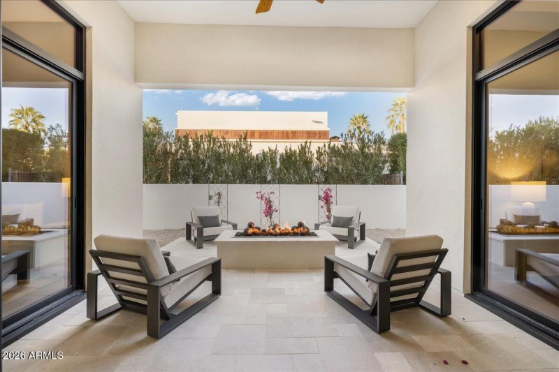 Guest Wing Courtyard