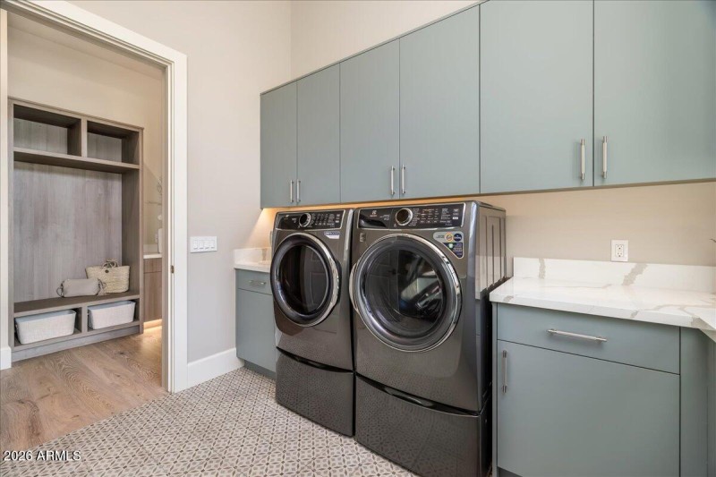 Main Laundry with Dog Wash