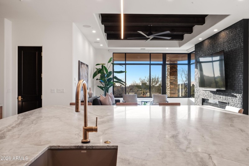 022_Kitchen to Family Room