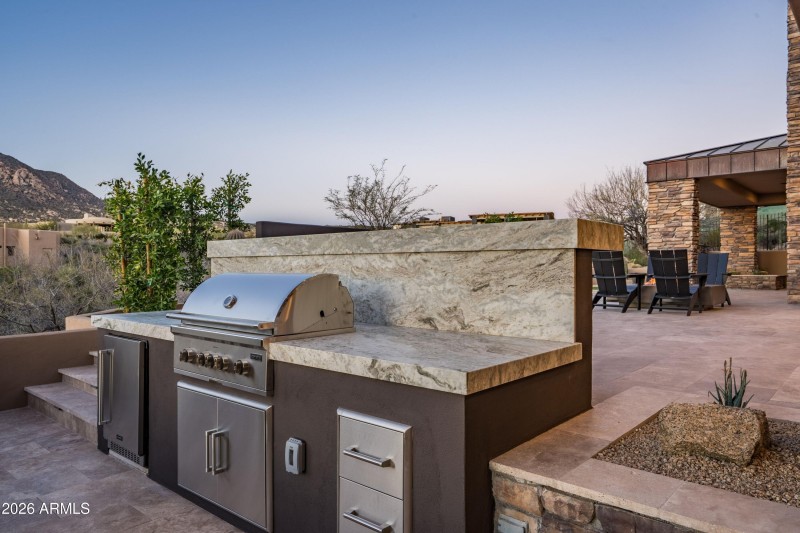 045_Grilling Splendor